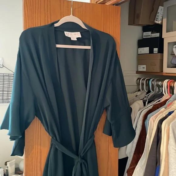 Birdy Grey Kenny Ruffle Robe - Picture 3 of 4